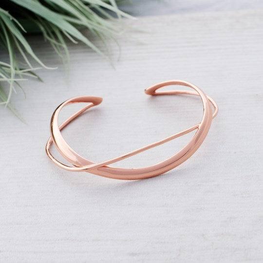 Aurelia Cuff