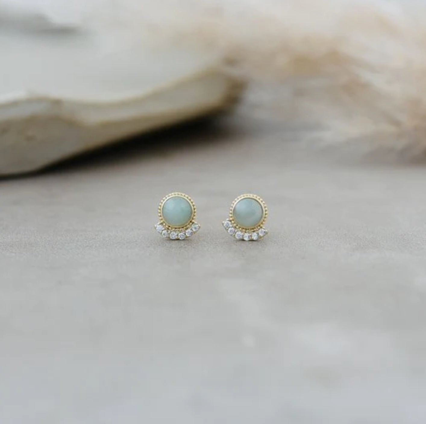 Admiration studs