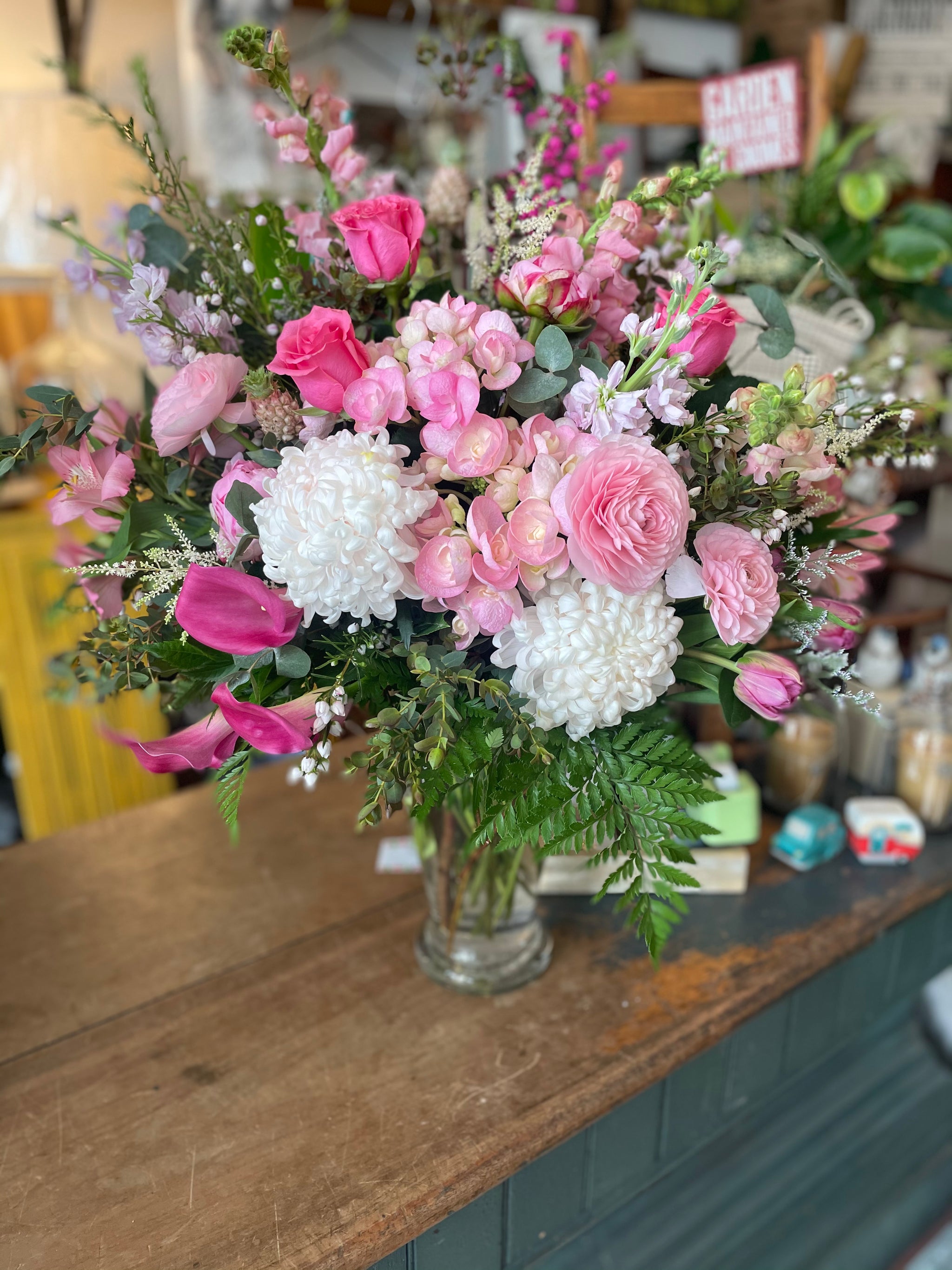 Floral Arrangements - Vase