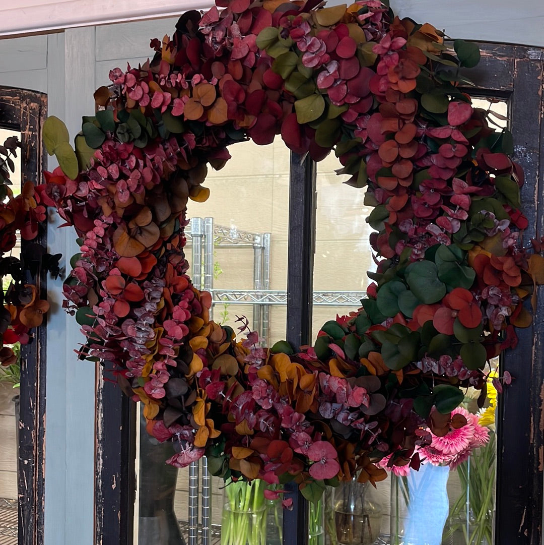 Eucalyptus Wreath Fresh 24”