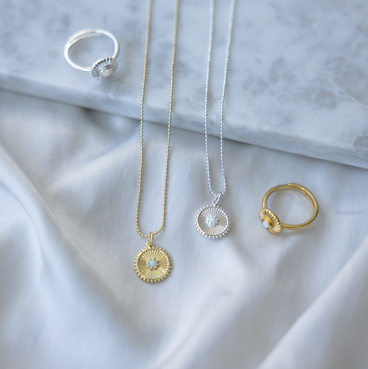 Lina layering necklace