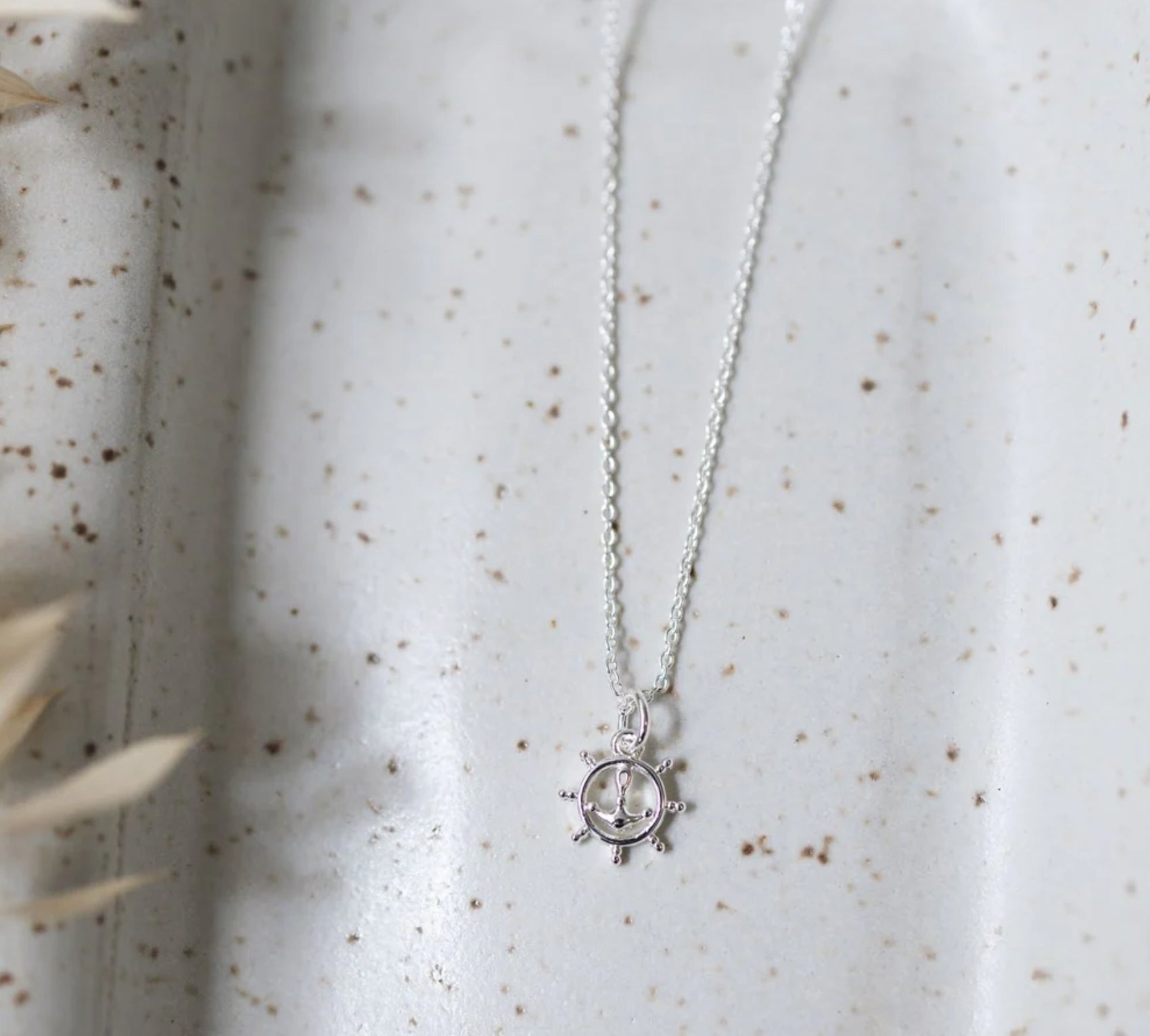 Nautical necklace