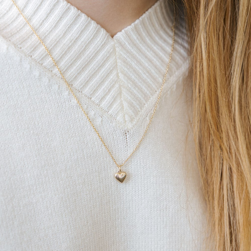 Coastal Kiss Necklace