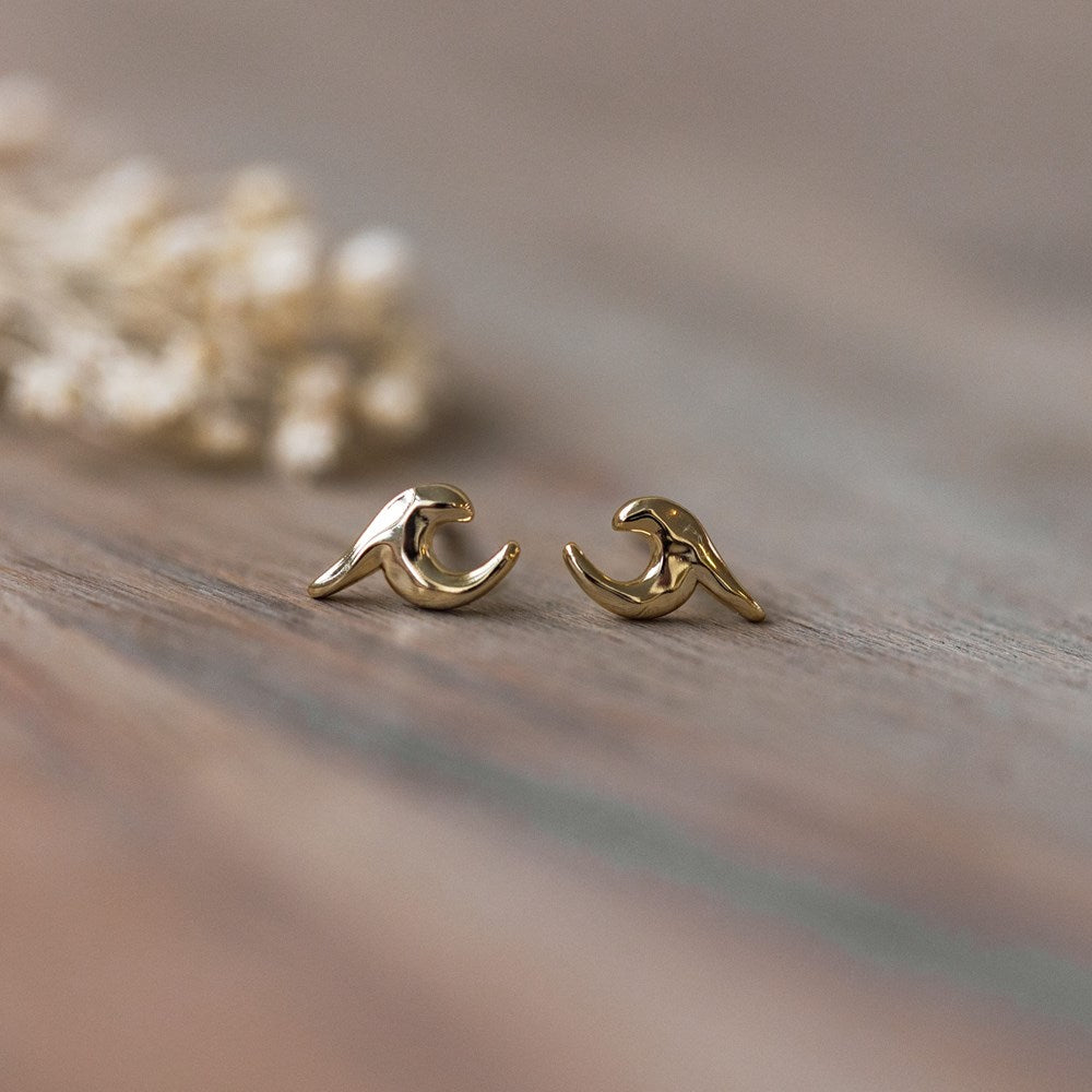 Making Waves Studs